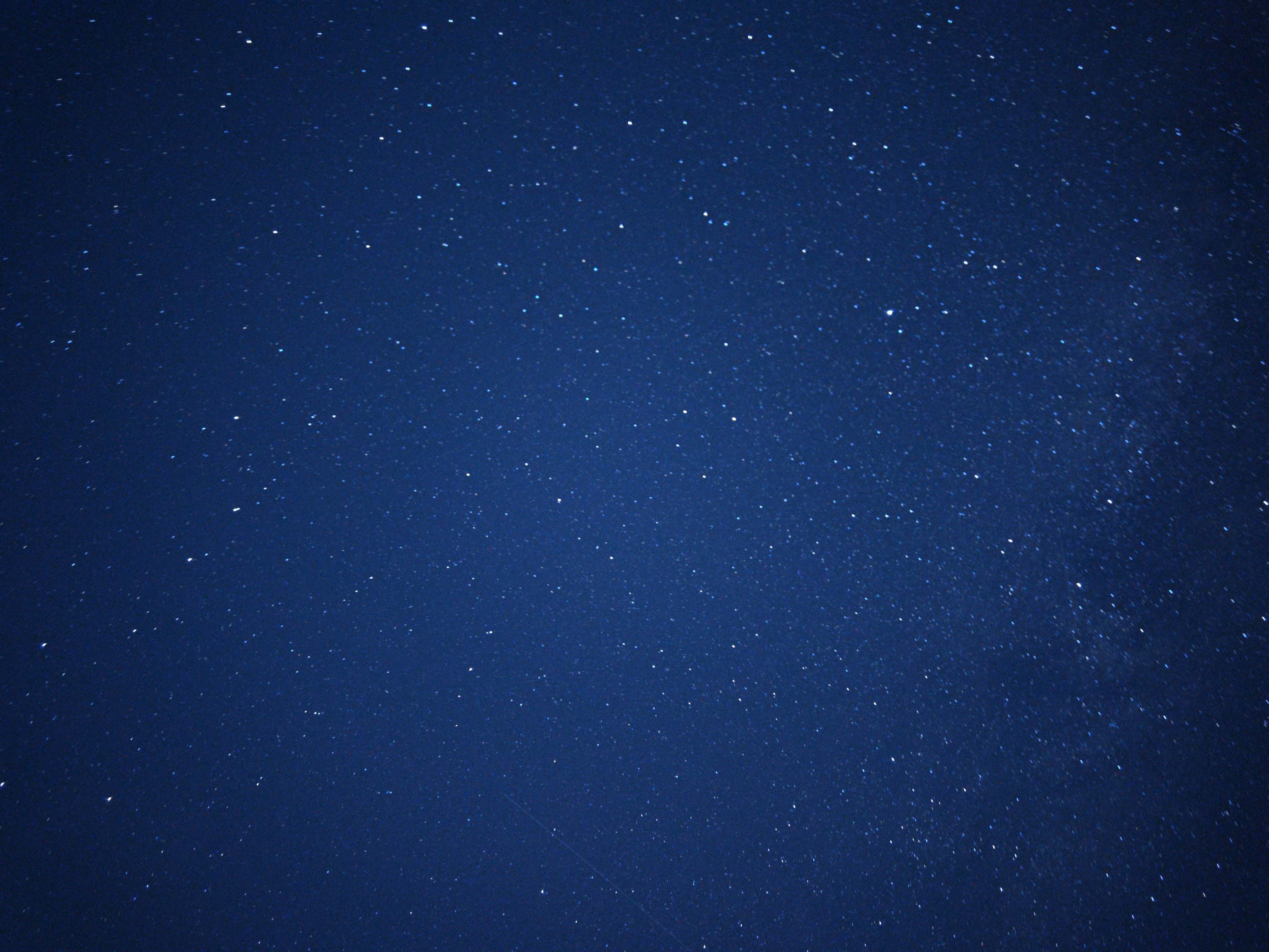 今年的半份星空​